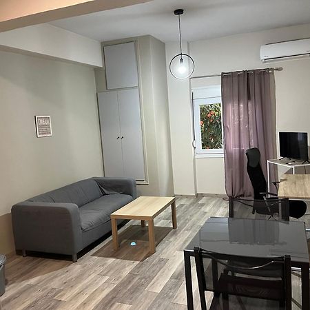 Ferienwohnung Πάρκο Γουδή Athen Exterior foto